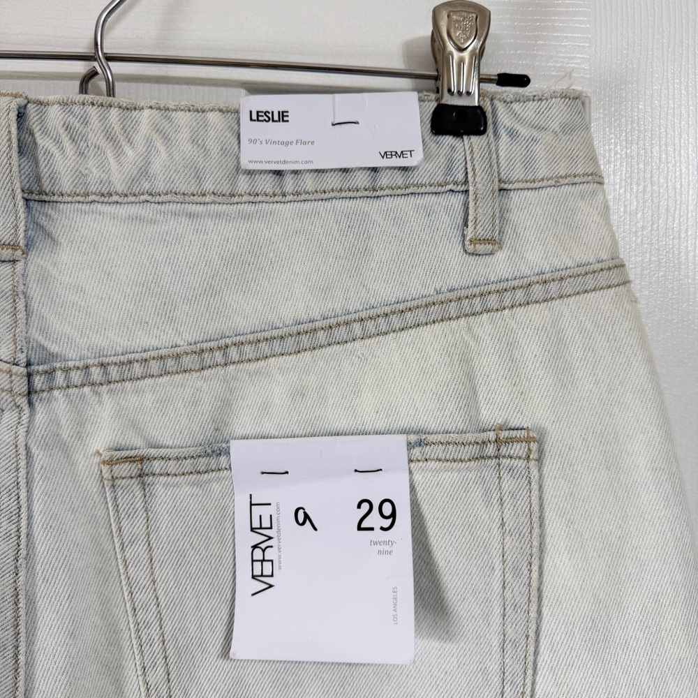 NWT Vervet 90s vintage flare light wash crop distressed raw hem jeans 29 - Picture 8 of 13